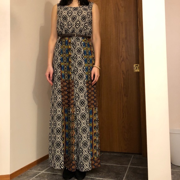 Dark tribal print maxi dress - Picture 2 of 4